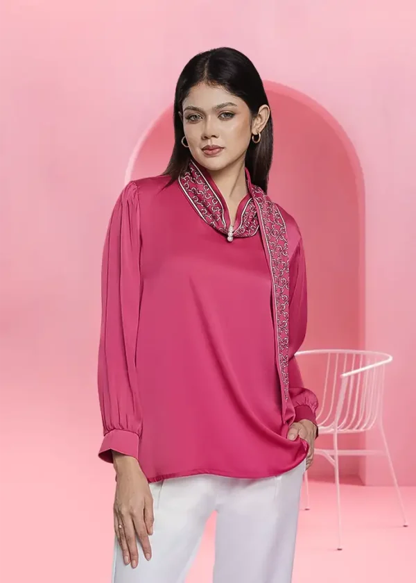 Rose Pink Pearl Tie-neck