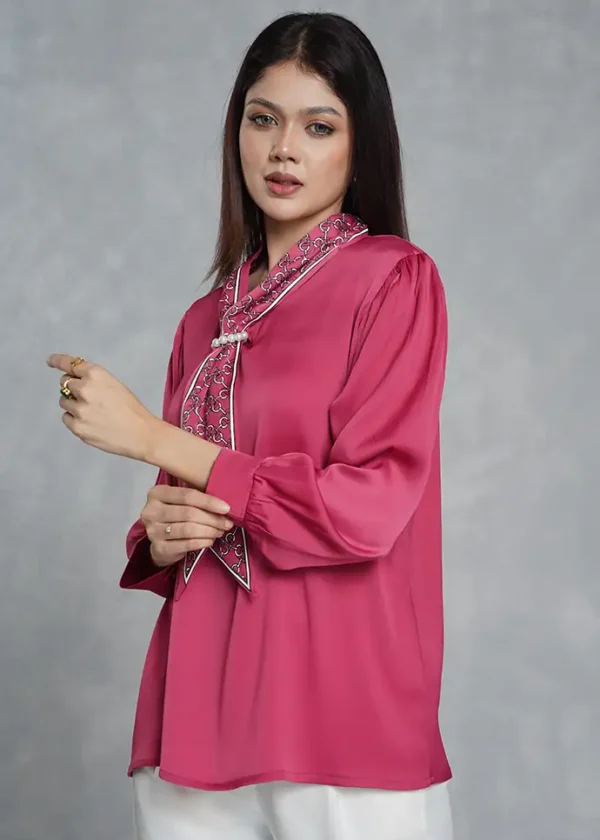 Rose Pink Pearl Tie-neck