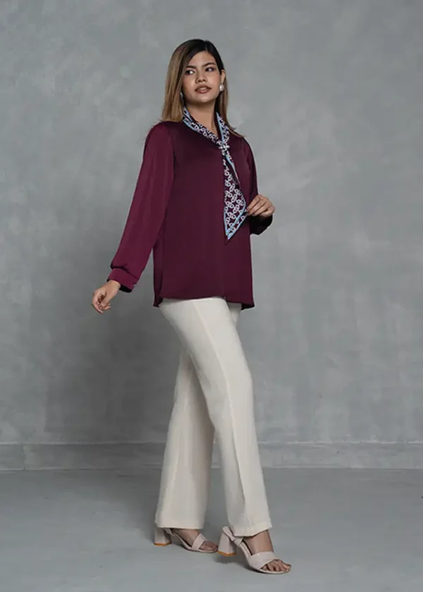 Royal wine Pearl Tie-neck